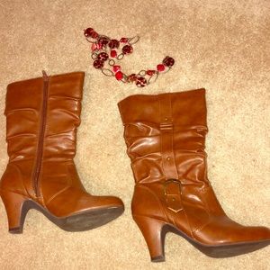 Sale! 🎉 Cute Maurice’s leather like boots, 7.5M